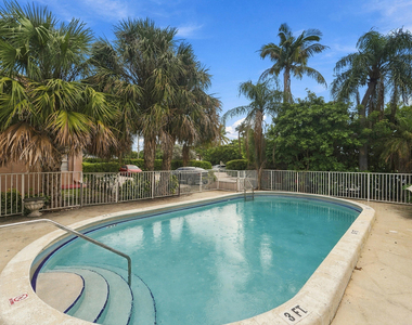241 Se 9th Avenue - Photo Thumbnail 18
