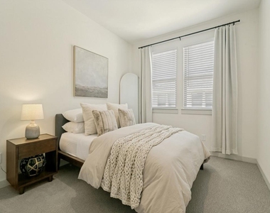 237 Mcconathy Way - Photo Thumbnail 18