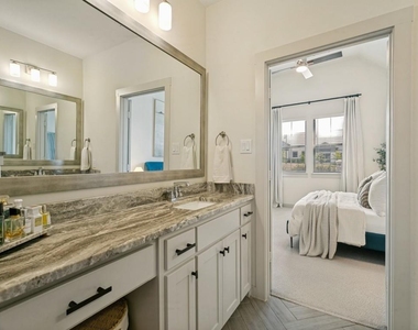 237 Mcconathy Way - Photo Thumbnail 16