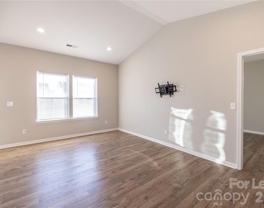 160 Tillery Lane - Photo Thumbnail 18