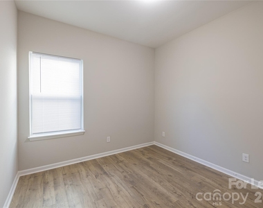 160 Tillery Lane - Photo Thumbnail 13