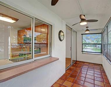 9351 Lime Bay Boulevard - Photo Thumbnail 29