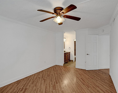 9351 Lime Bay Boulevard - Photo Thumbnail 14