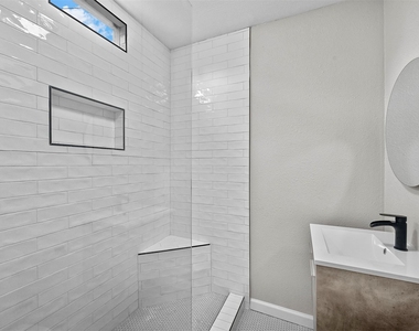 3677 Rockdale Drive - Photo Thumbnail 9