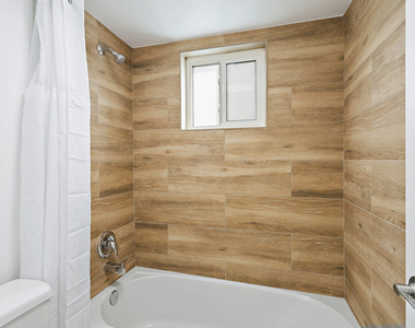 401 Southwind Drive - Photo Thumbnail 4