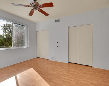 50 Truman Drive - Photo Thumbnail 22