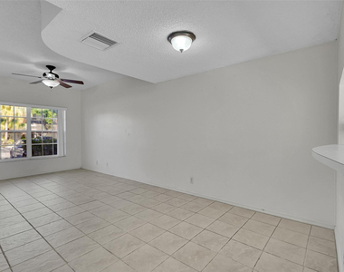 50 Truman Drive - Photo Thumbnail 7
