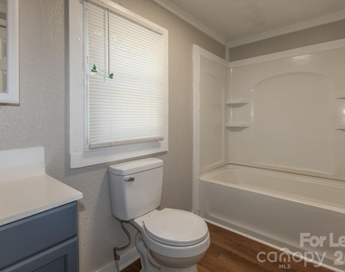 9 Red Oak Drive - Photo Thumbnail 7