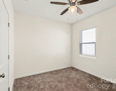 1235 Nesters Store Place - Photo Thumbnail 11