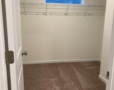 6049 Rizer Drive - Photo Thumbnail 28