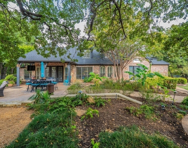 3201 Cedar Ridge Drive - Photo Thumbnail 34