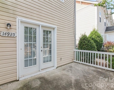 14925 Scothurst Lane - Photo Thumbnail 20