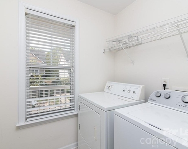 14925 Scothurst Lane - Photo Thumbnail 18