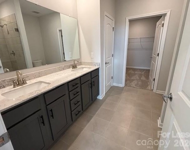 4455 Reed Creek Drive - Photo Thumbnail 7