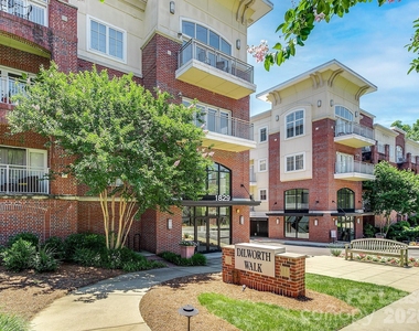 1829 Kenilworth Avenue - Photo Thumbnail 18