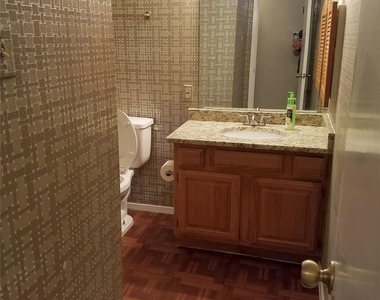 11450 Audelia Road - Photo Thumbnail 12