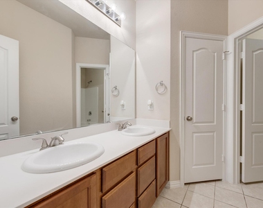 4829 Lemon Grove Drive - Photo Thumbnail 27