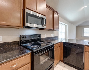 4829 Lemon Grove Drive - Photo Thumbnail 11