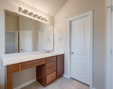 4829 Lemon Grove Drive - Photo Thumbnail 22