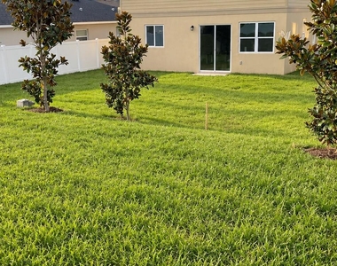 2830 Woodacre Drive - Photo Thumbnail 2