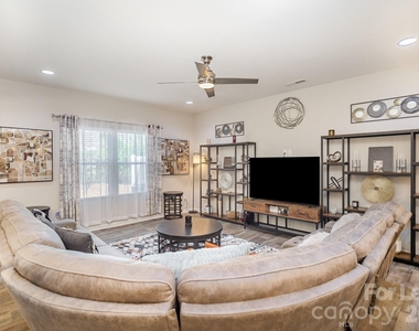 5948 River Meadow Court - Photo Thumbnail 2