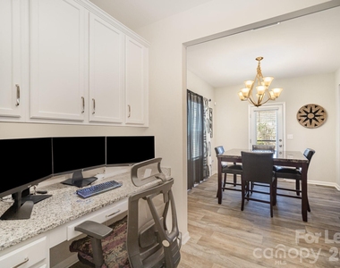 5948 River Meadow Court - Photo Thumbnail 11