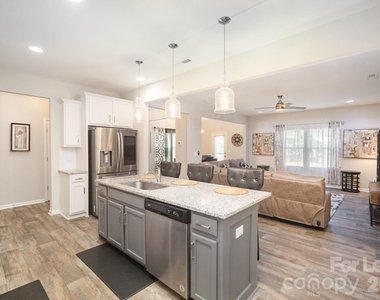 5948 River Meadow Court - Photo Thumbnail 5