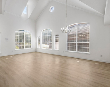 4227 Adam Drive - Photo Thumbnail 19