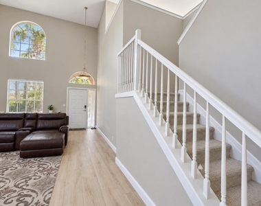 3615 Nw Deer Oak Drive - Photo Thumbnail 2