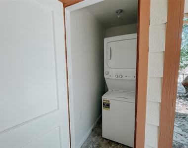405 Knob Circle - Photo Thumbnail 13
