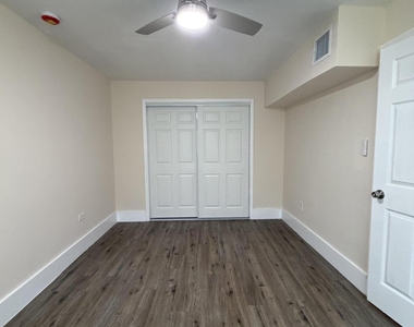 136 Broward Avenue - Photo Thumbnail 7