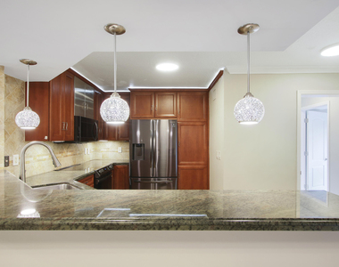 500 Scotia Drive - Photo Thumbnail 7