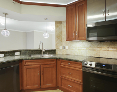 500 Scotia Drive - Photo Thumbnail 15