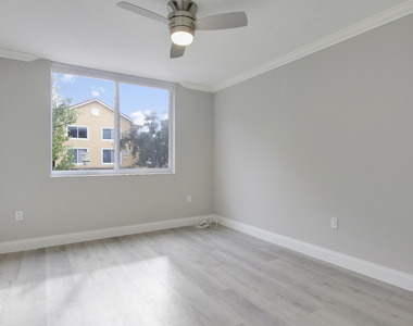 500 Scotia Drive - Photo Thumbnail 30