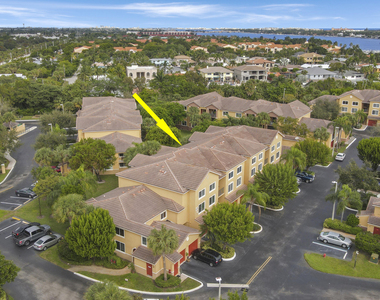 500 Scotia Drive - Photo Thumbnail 4