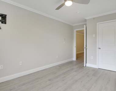 500 Scotia Drive - Photo Thumbnail 31