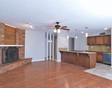4937 Ward Drive - Photo Thumbnail 6