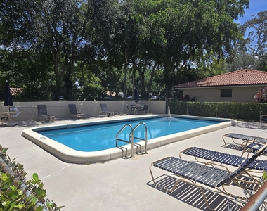 9611 Nw 4th Street - Photo Thumbnail 16