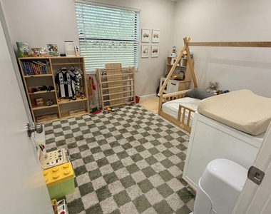 9611 Nw 4th Street - Photo Thumbnail 6