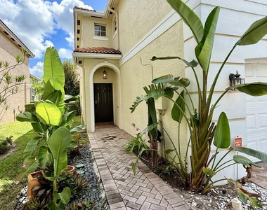 9138 Villa Palma Lane - Photo Thumbnail 6