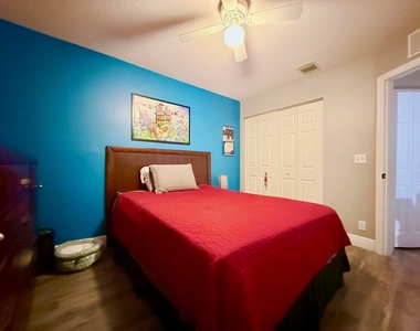 9138 Villa Palma Lane - Photo Thumbnail 31