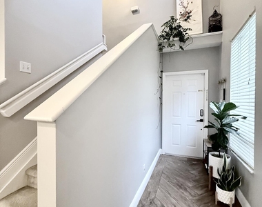 9138 Villa Palma Lane - Photo Thumbnail 11