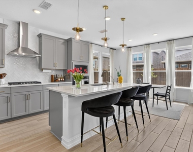 4802 Nicola Road - Photo Thumbnail 2