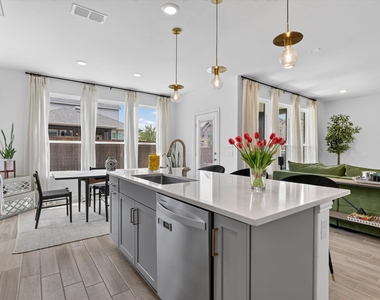 4802 Nicola Road - Photo Thumbnail 3