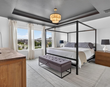 4802 Nicola Road - Photo Thumbnail 10