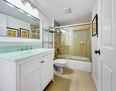 2761 Village Boulevard - Photo Thumbnail 14