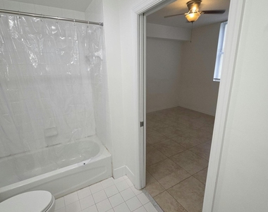 115 Sw 11th Street - Photo Thumbnail 16