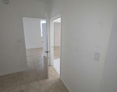 115 Sw 11th Street - Photo Thumbnail 14