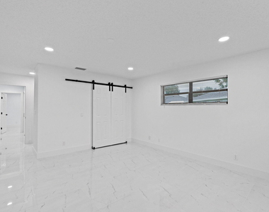 9880 Chestnut Tree Terrace - Photo Thumbnail 12