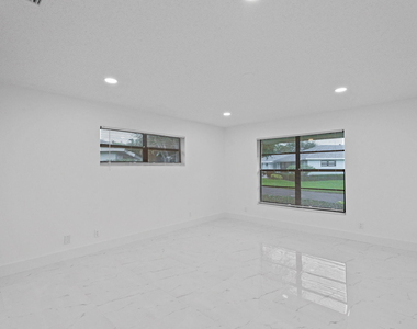 9880 Chestnut Tree Terrace - Photo Thumbnail 10